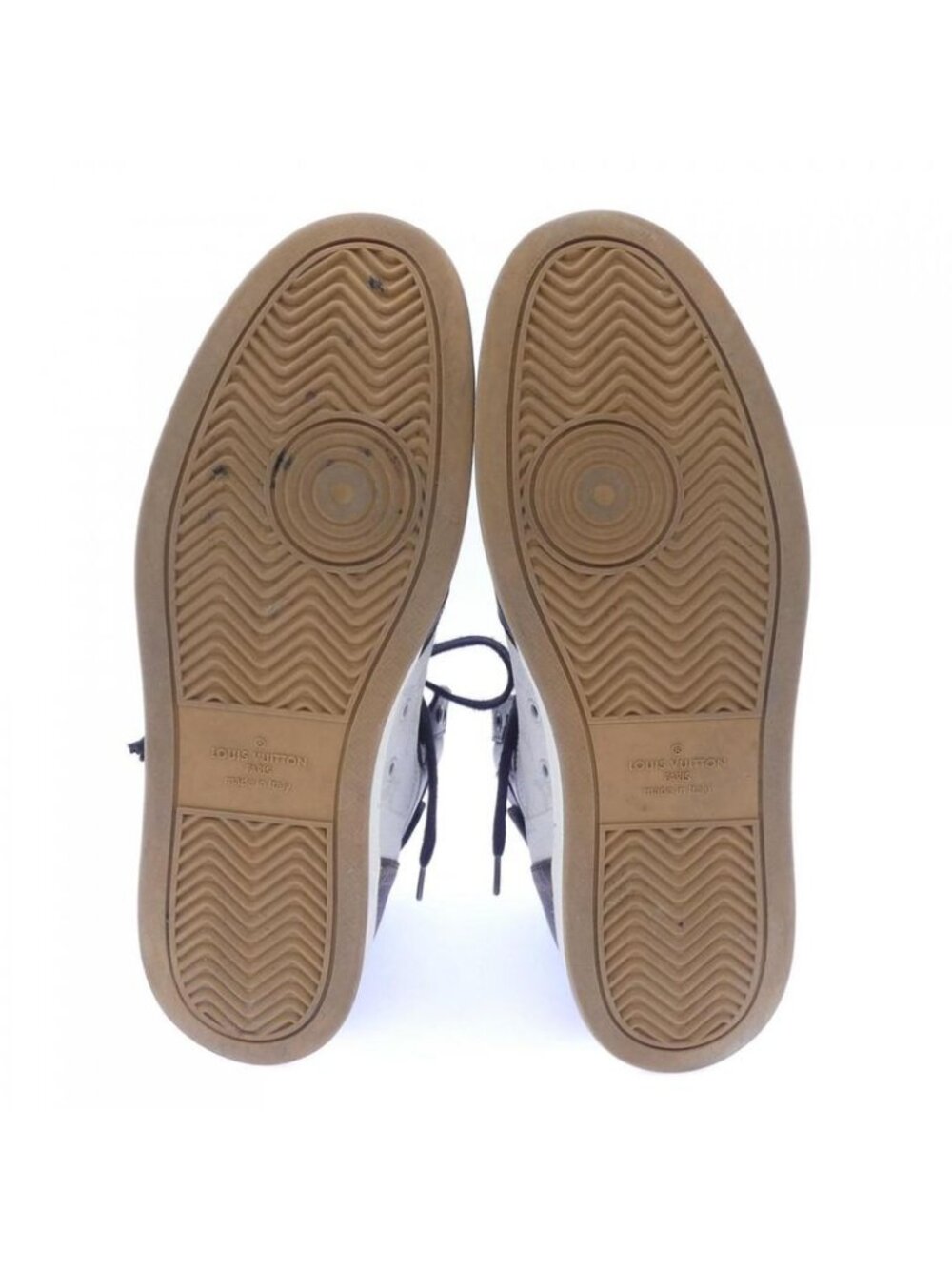 Louis Vuitton Rivoli Line Sneakers - Picture 4 of 6